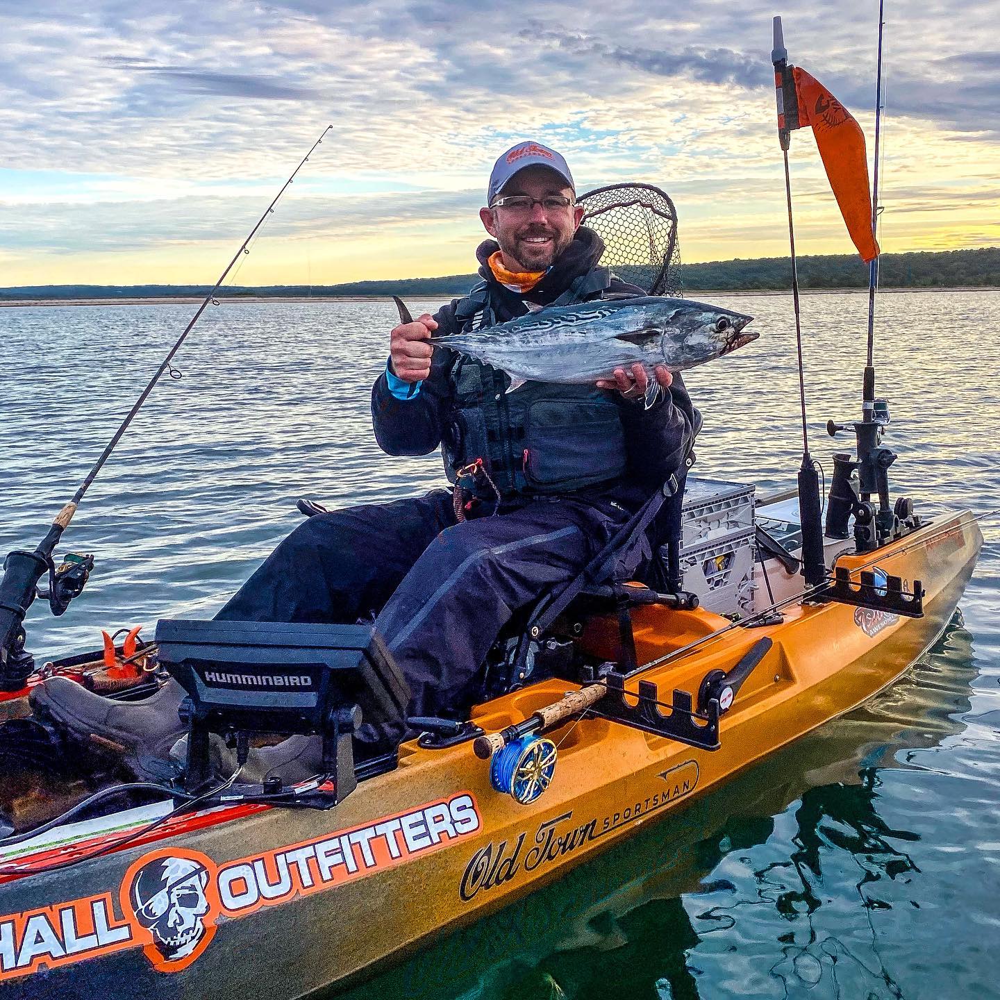 Selecting a Battery for a Motorized Kayak: Type, Capacity, and Life
